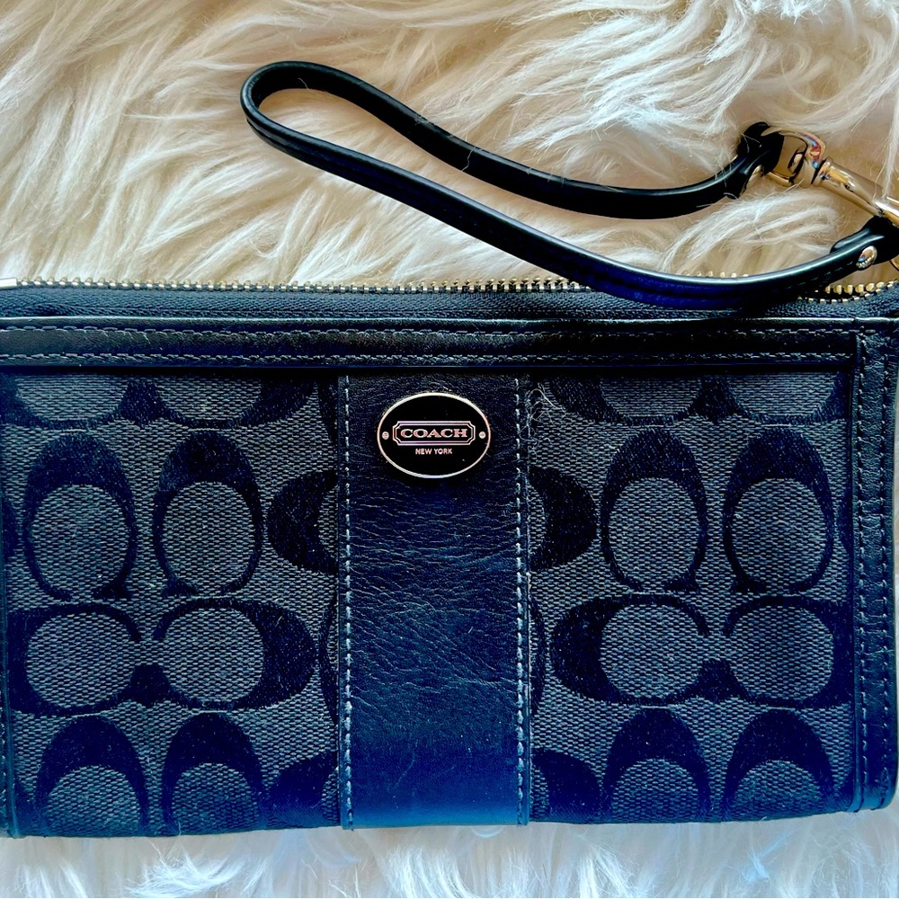 Coach Signature Black Canvas Jacquard Leather Stripe Wristlet Wallet